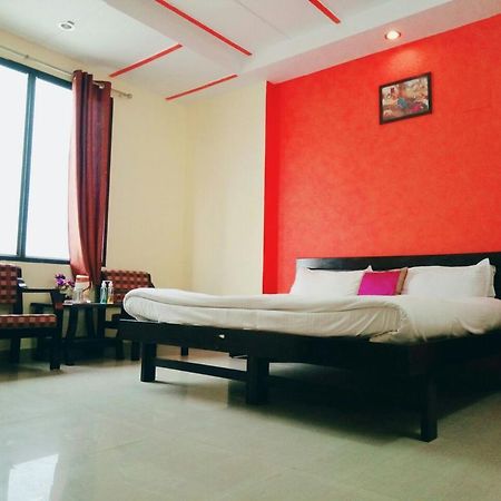 Hotel Aananda Haridwar Bagian luar foto