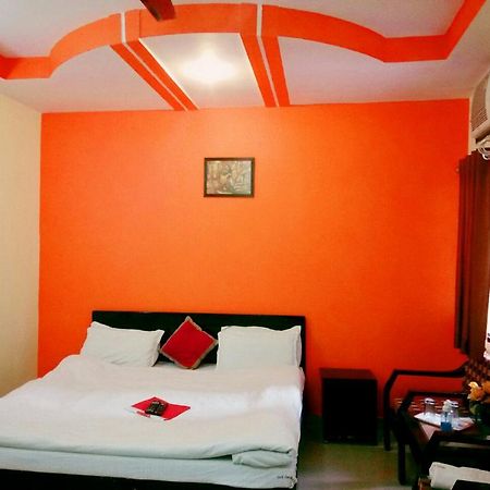 Hotel Aananda Haridwar Bagian luar foto