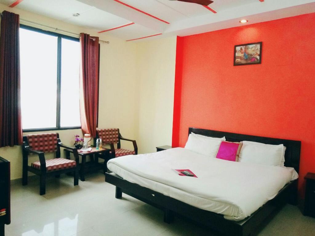 Hotel Aananda Haridwar Bagian luar foto