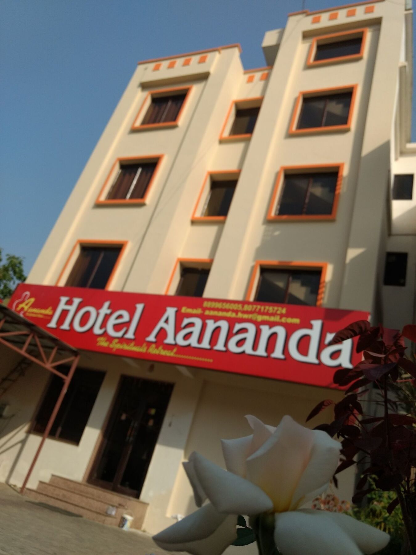 Hotel Aananda Haridwar Bagian luar foto